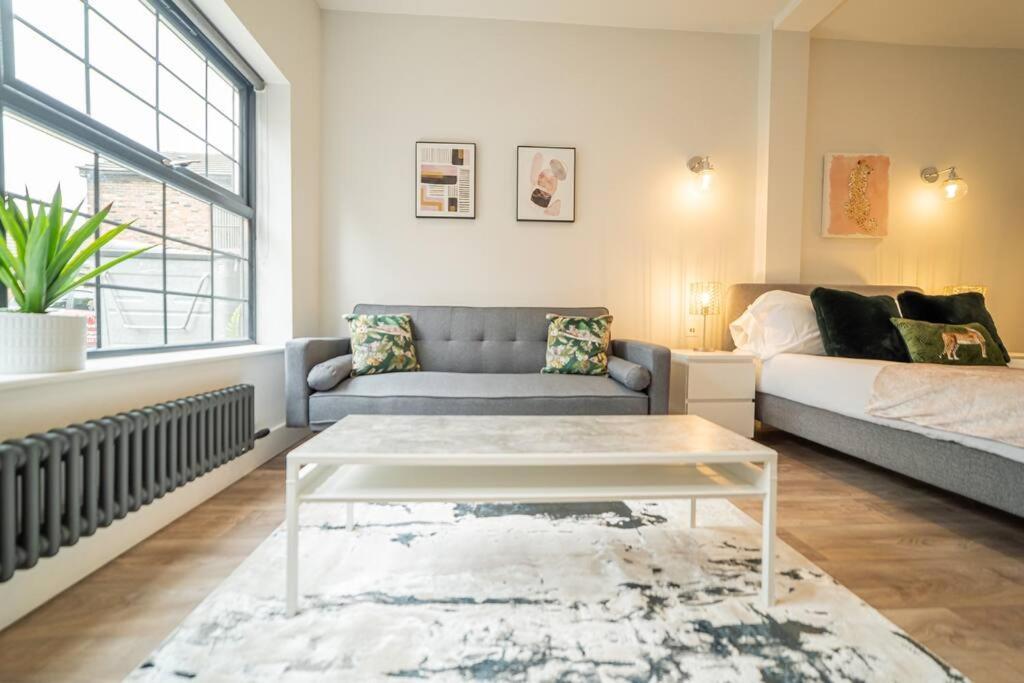 Luton Town Centre Apartments מראה חיצוני תמונה